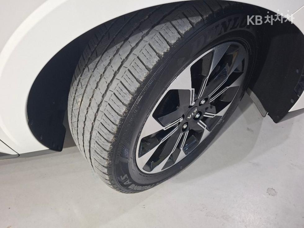 2021 - kia carnival