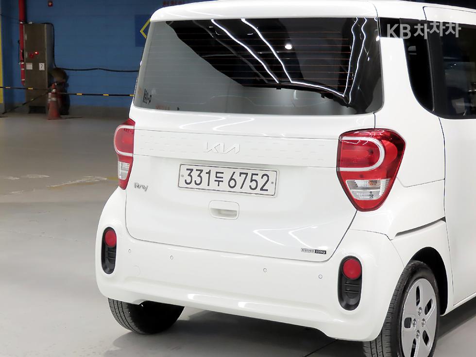 2022 - kia ray