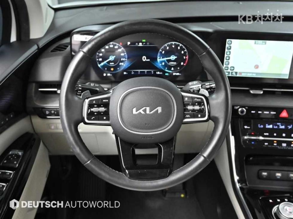 2023 - kia carnival