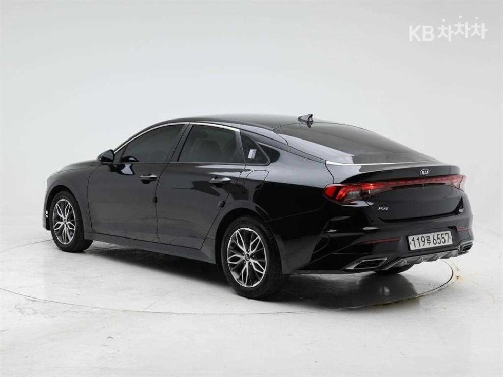 2020 - kia k5