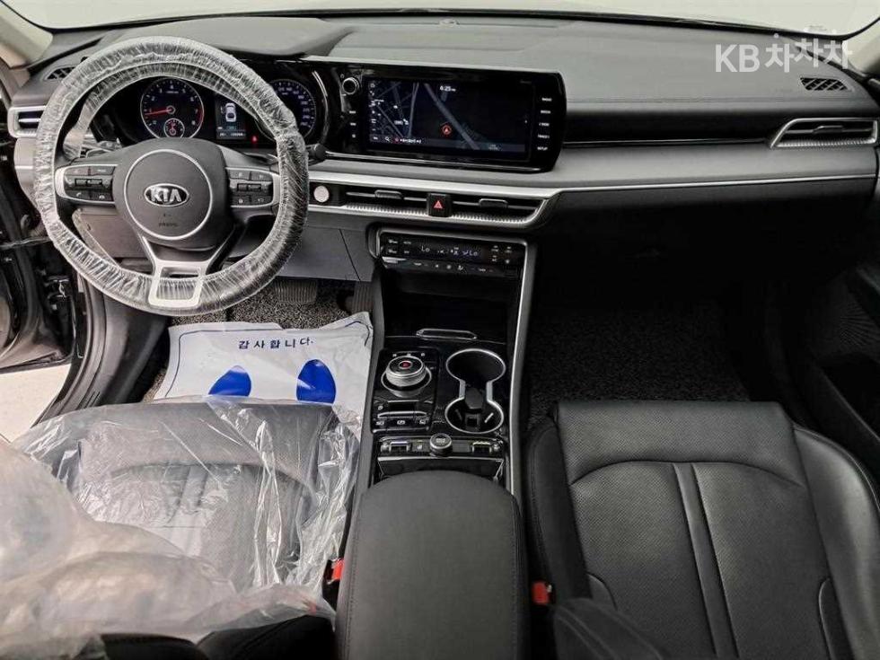 2020 - kia k5