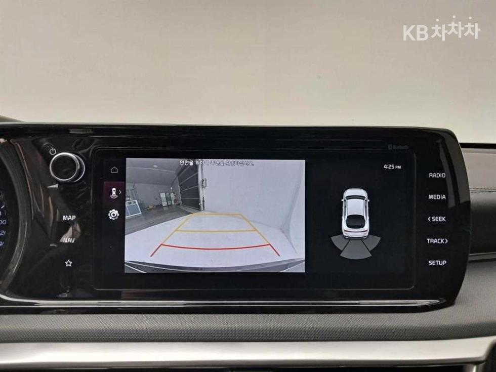 2020 - kia k5