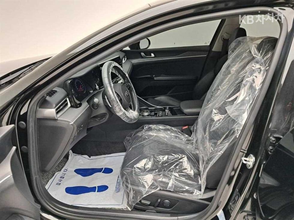 2020 - kia k5