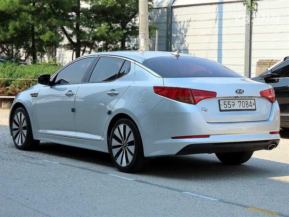 2011 - kia k5