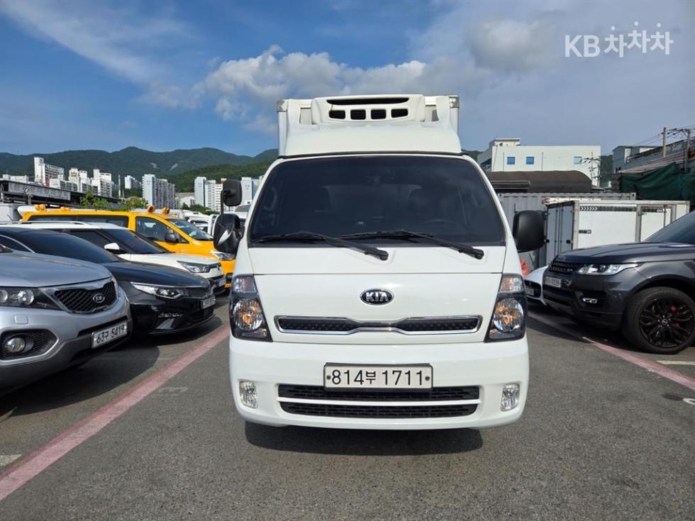 2019 - kia bongo iii
