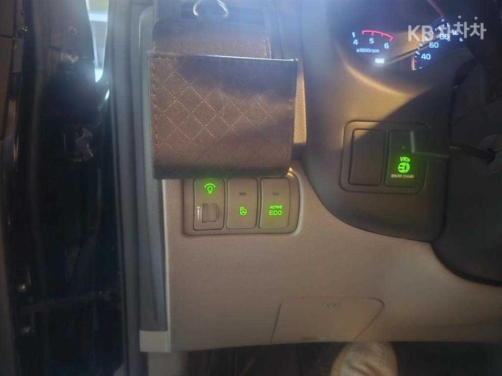 2014 - kia carnival