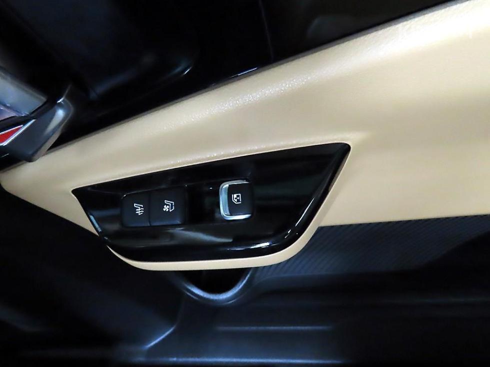 2023 - kia carnival