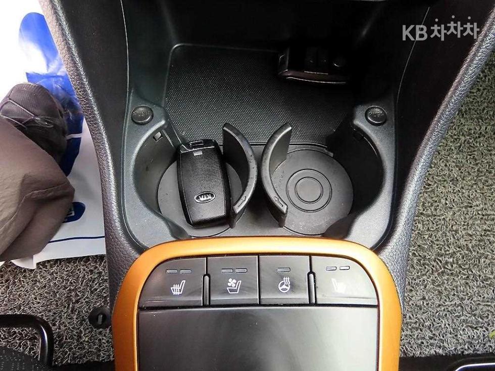 2021 - kia morning