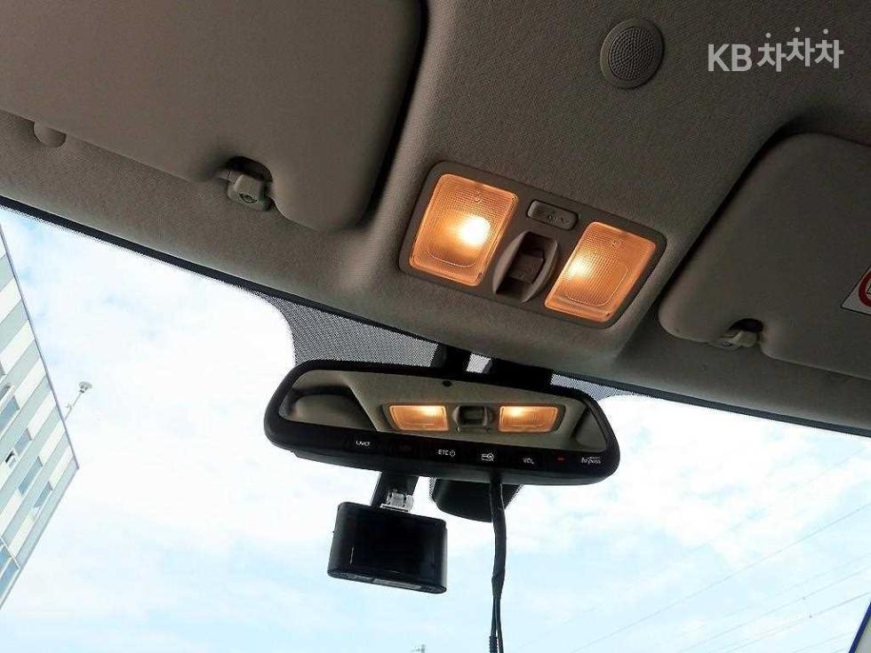 2021 - kia morning