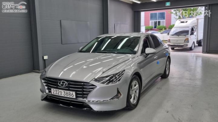 Hyundai Sonata 2.0 LPG 렌터카 — foto 1