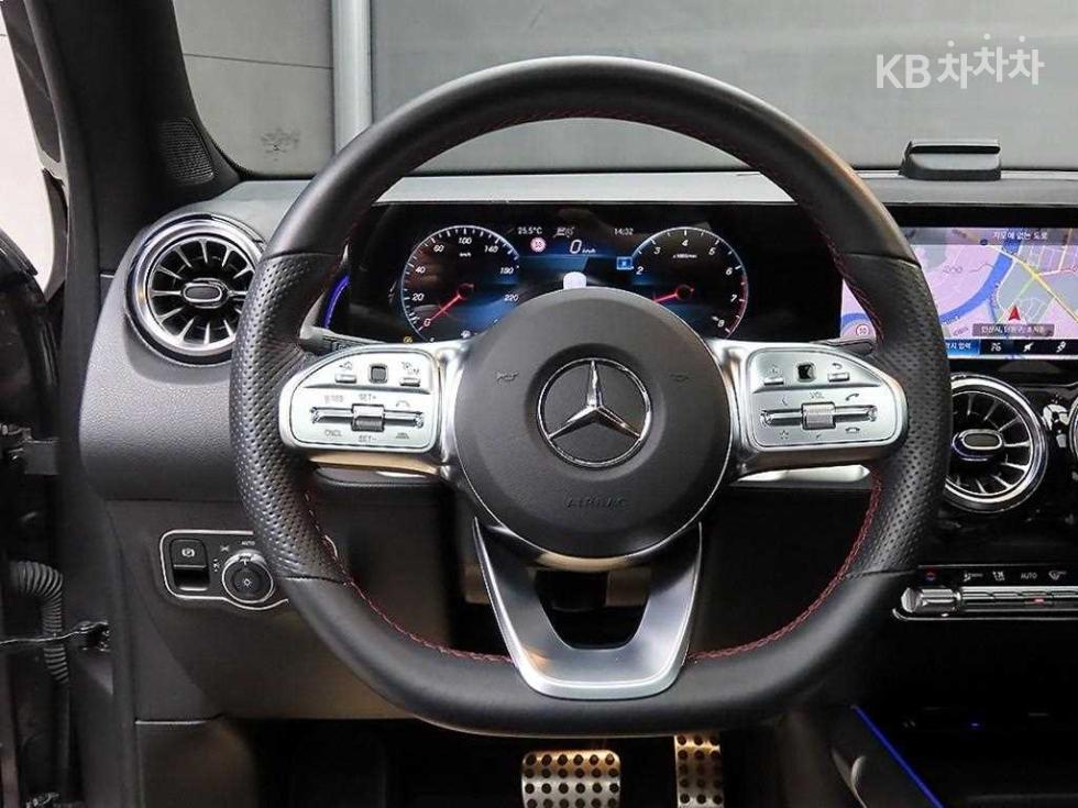 2022 Mercedes-Benz GLB(X247) photo