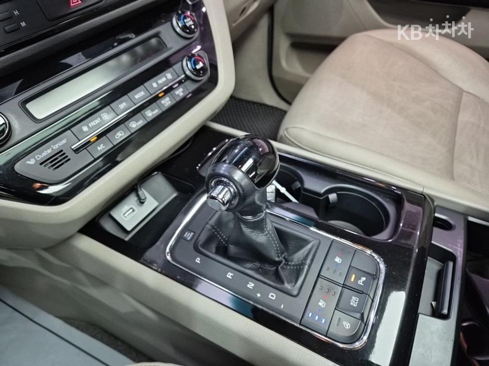 2016 - kia carnival