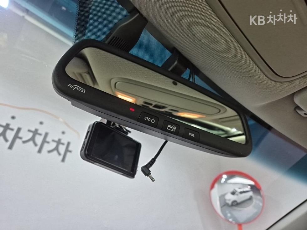 2016 - kia carnival