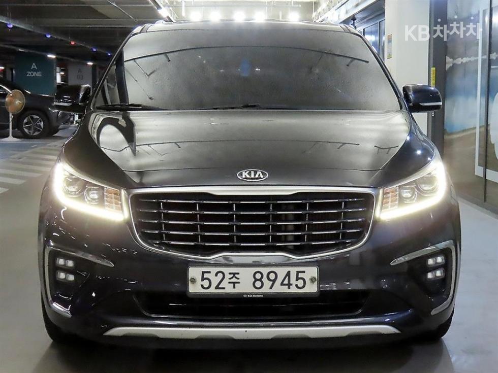 2019 - kia carnival
