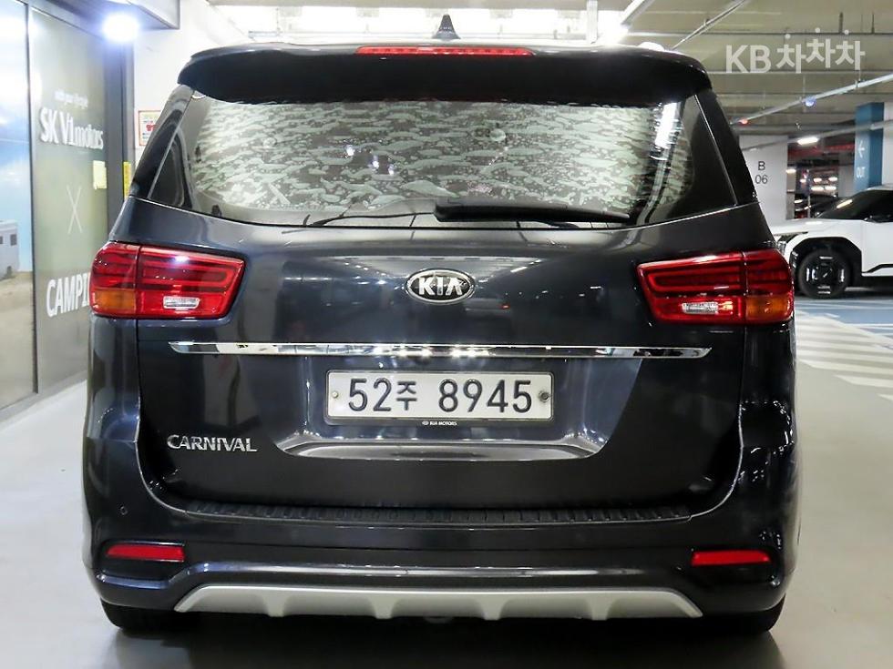 2019 - kia carnival