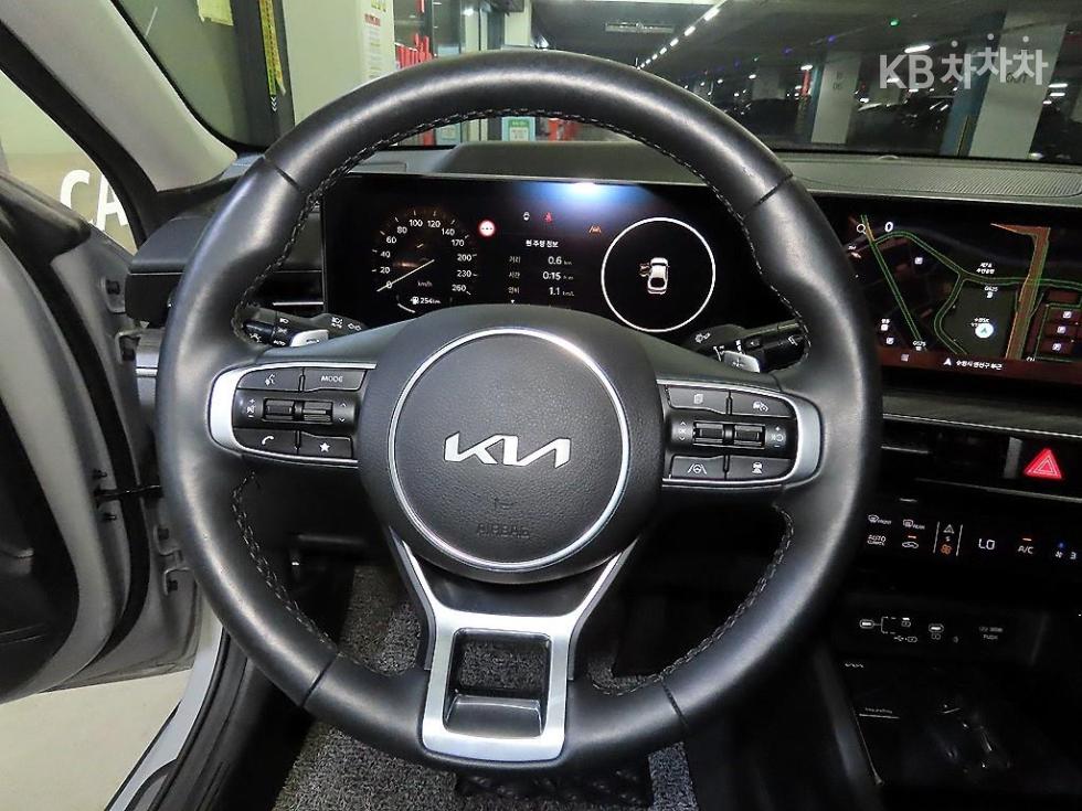 2024 - kia k5