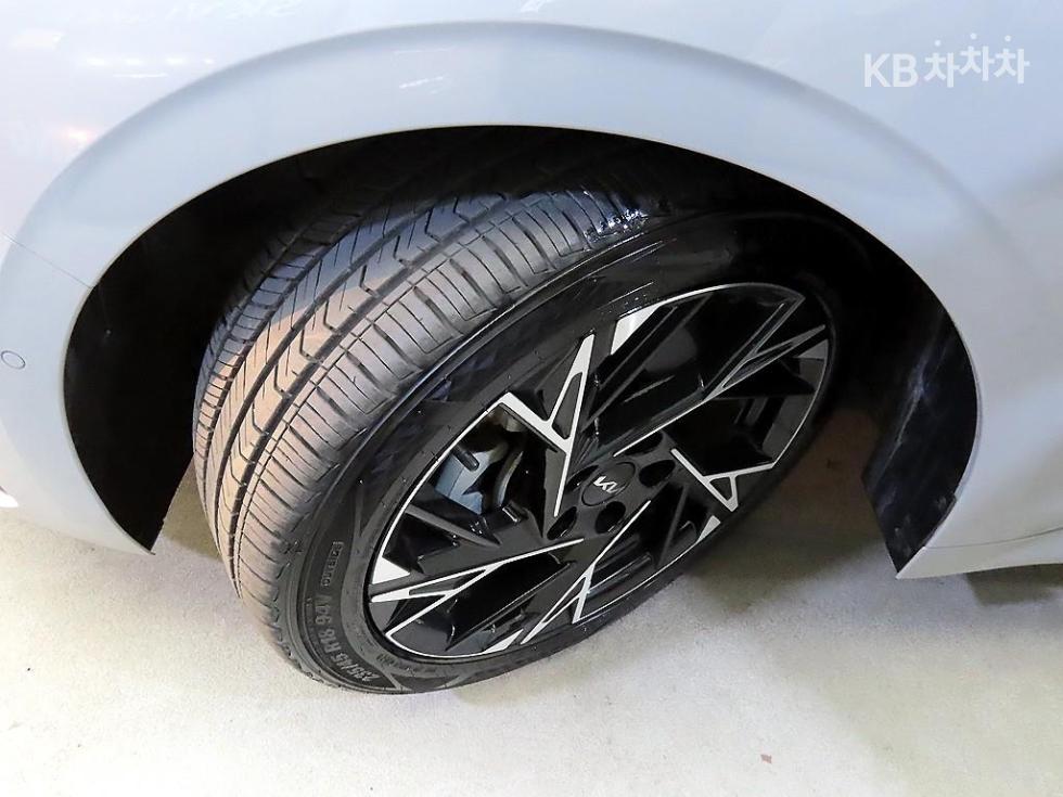 2024 - kia k5