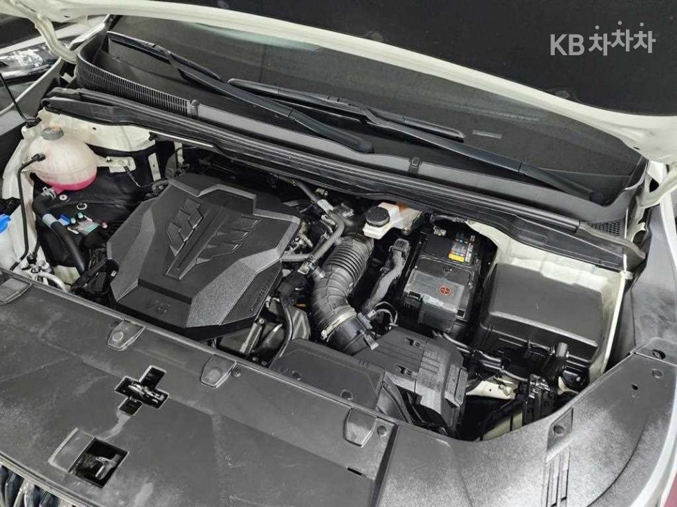 2023 - kia carnival