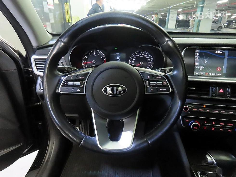 2019 - kia k5