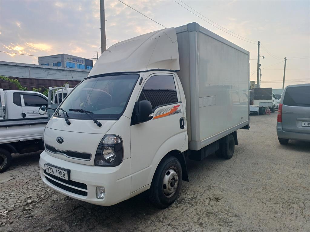 2019 - kia bongo iii