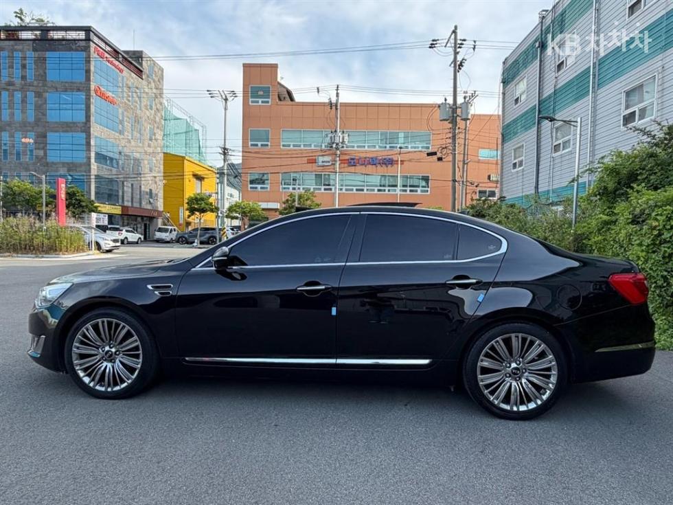 2015 - kia k7