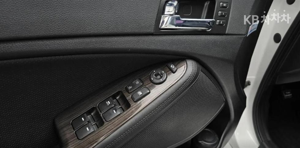 2012 - kia k5