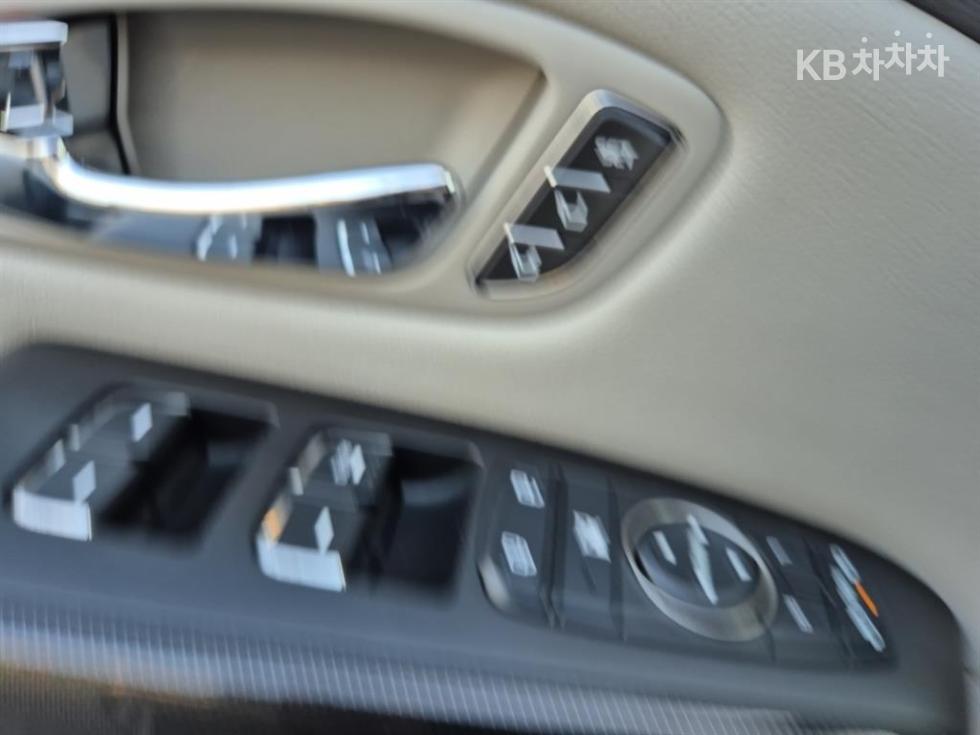 2016 - kia carnival