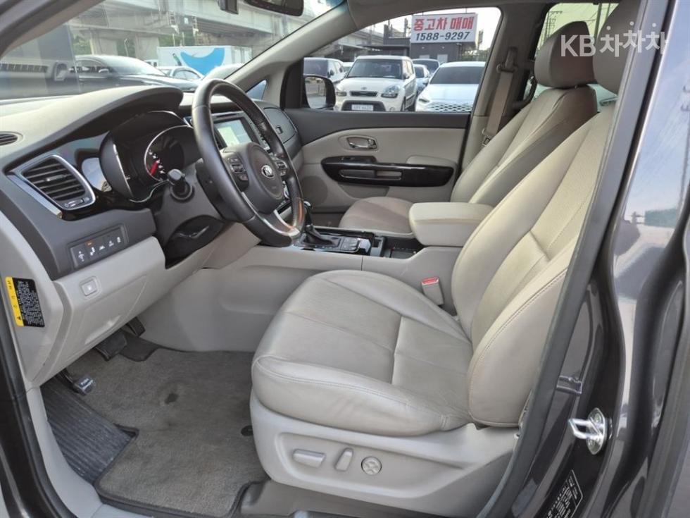 2016 - kia carnival