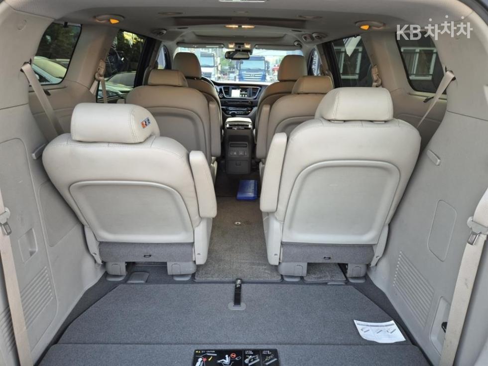 2016 - kia carnival