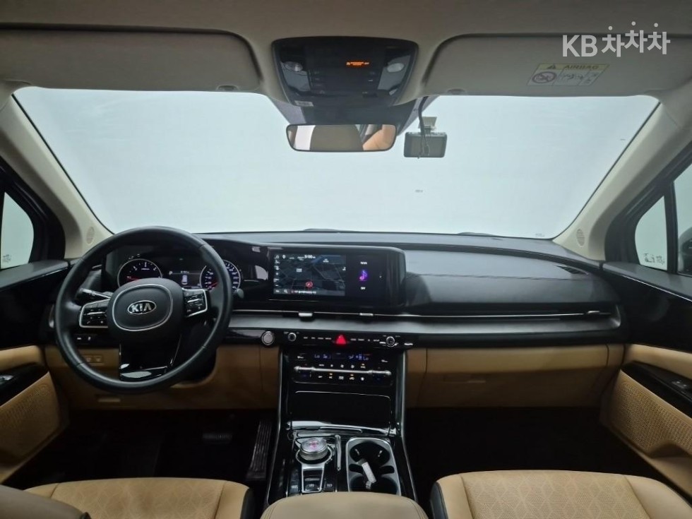 2021 - kia carnival