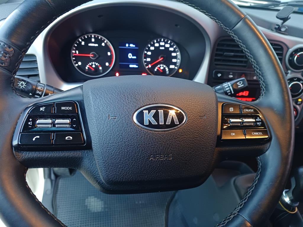 2020 - kia bongo iii