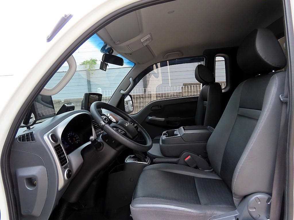 2022 - kia bongo iii