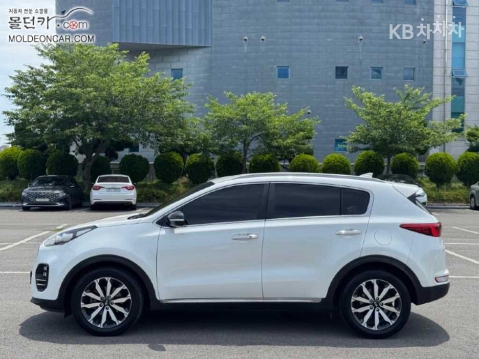2016 - kia sportage