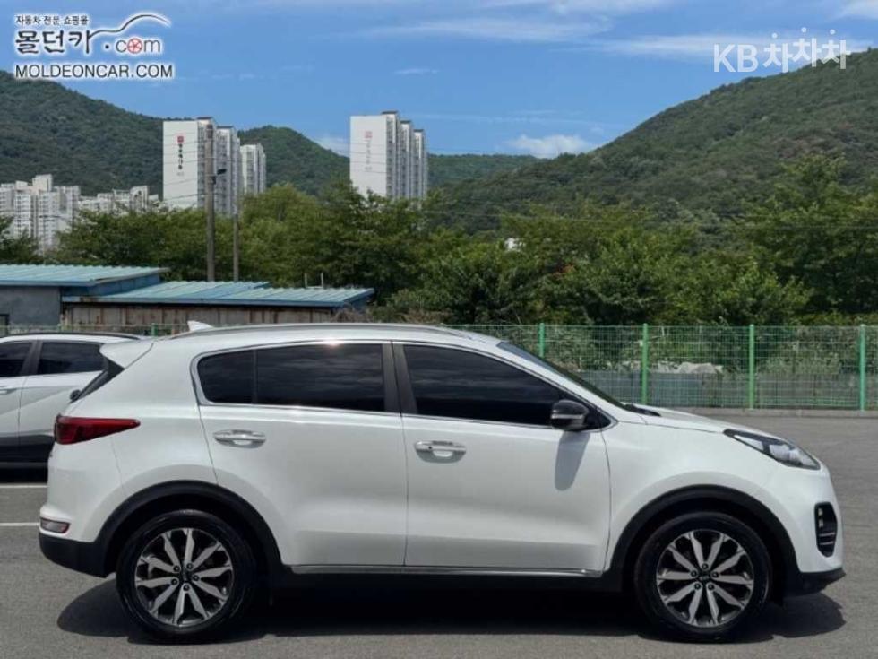 2016 - kia sportage