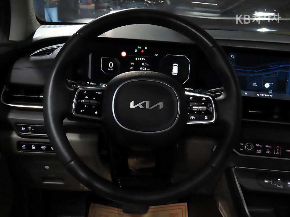 2024 - kia carnival