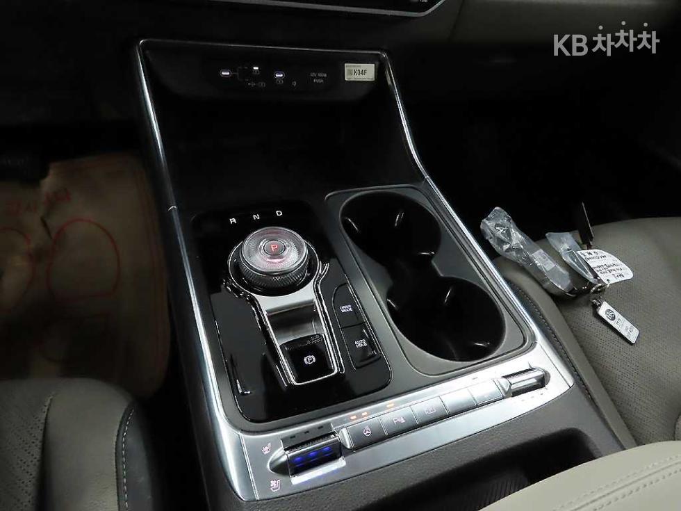 2024 - kia carnival