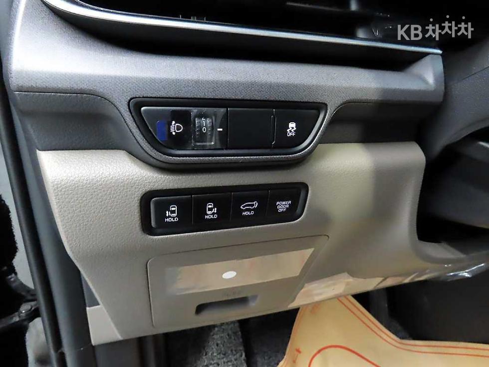 2024 - kia carnival