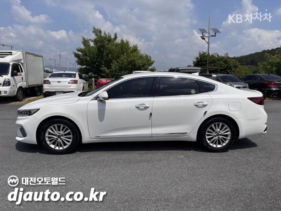 2021 - kia k7