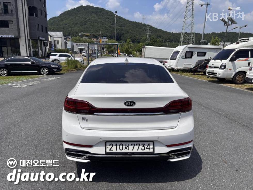 2021 - kia k7