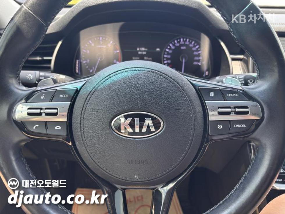2021 - kia k7
