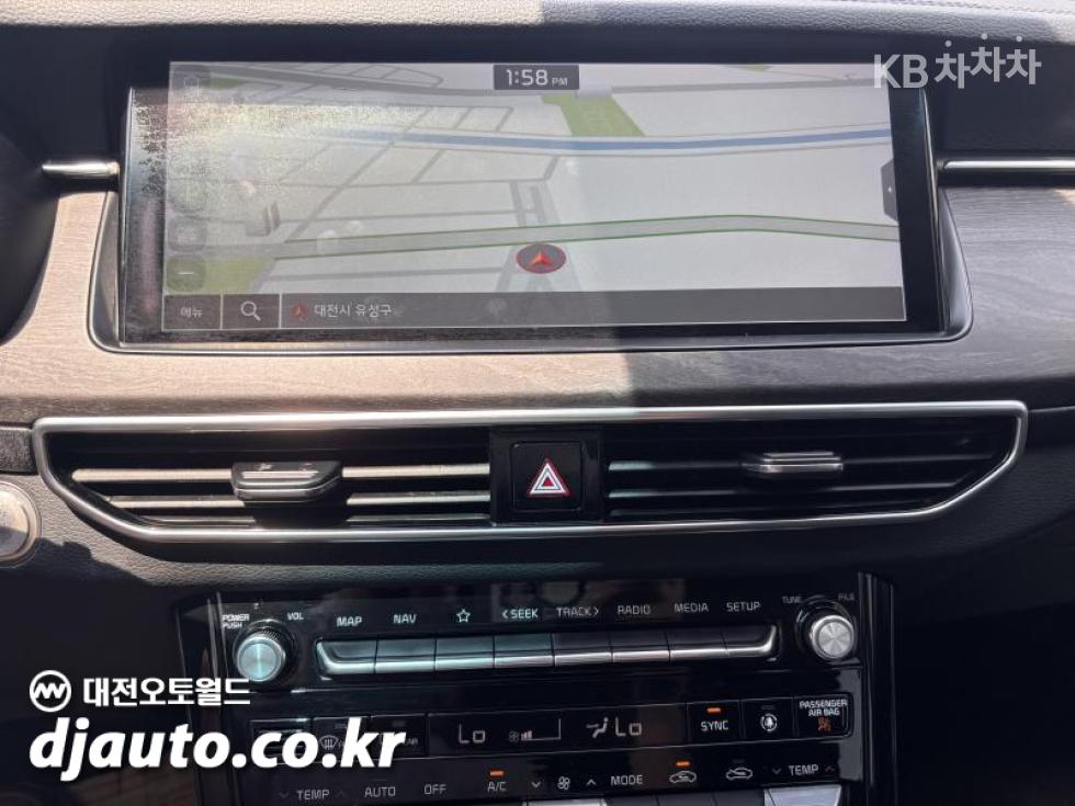 2021 - kia k7