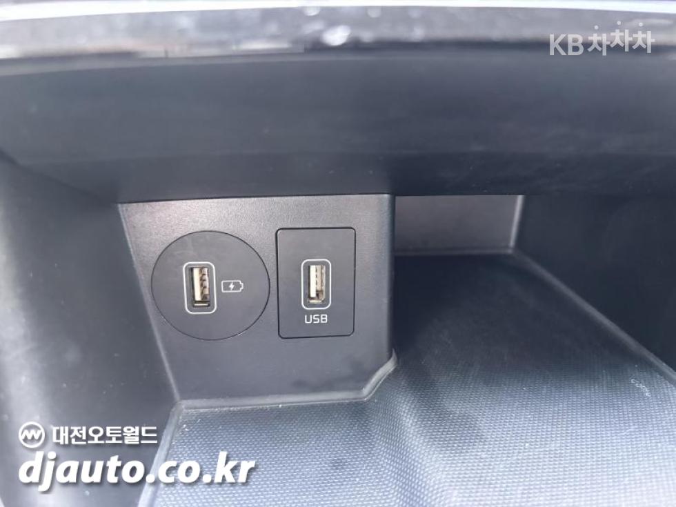 2021 - kia k7
