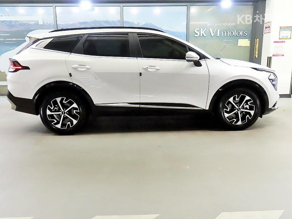 2024 - kia sportage