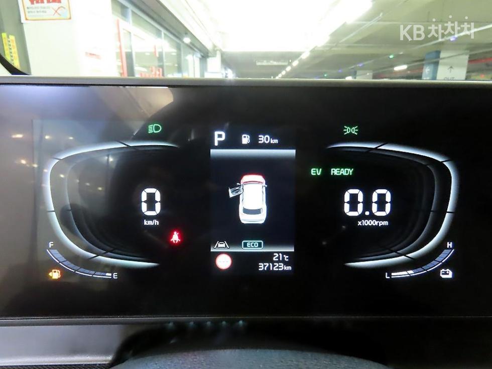 2024 - kia sportage