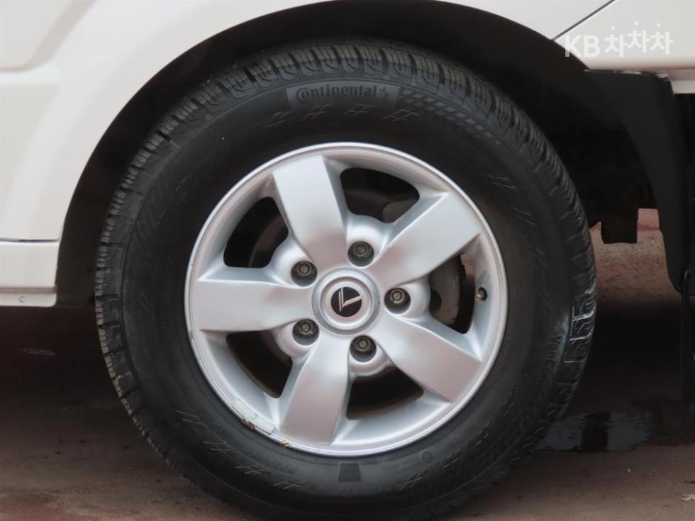 2016 - kia bongo iii