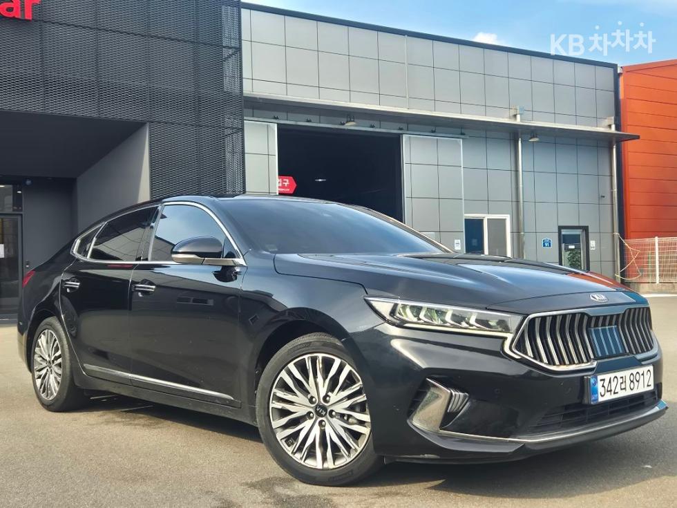 2021 - kia k7