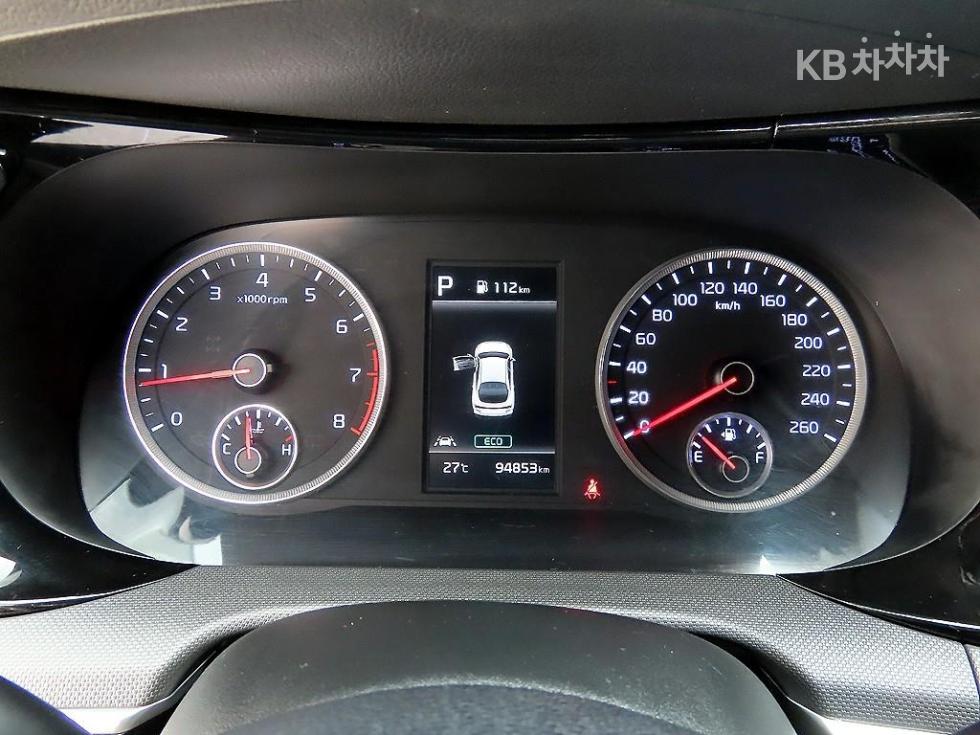 2021 - kia k5