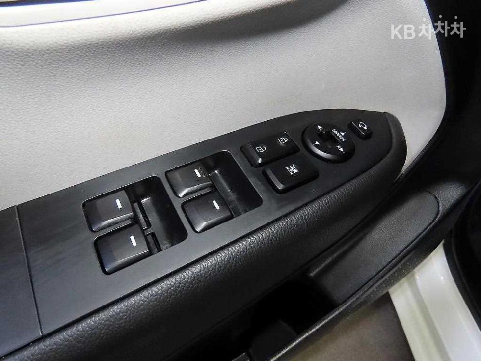 2022 - kia ray