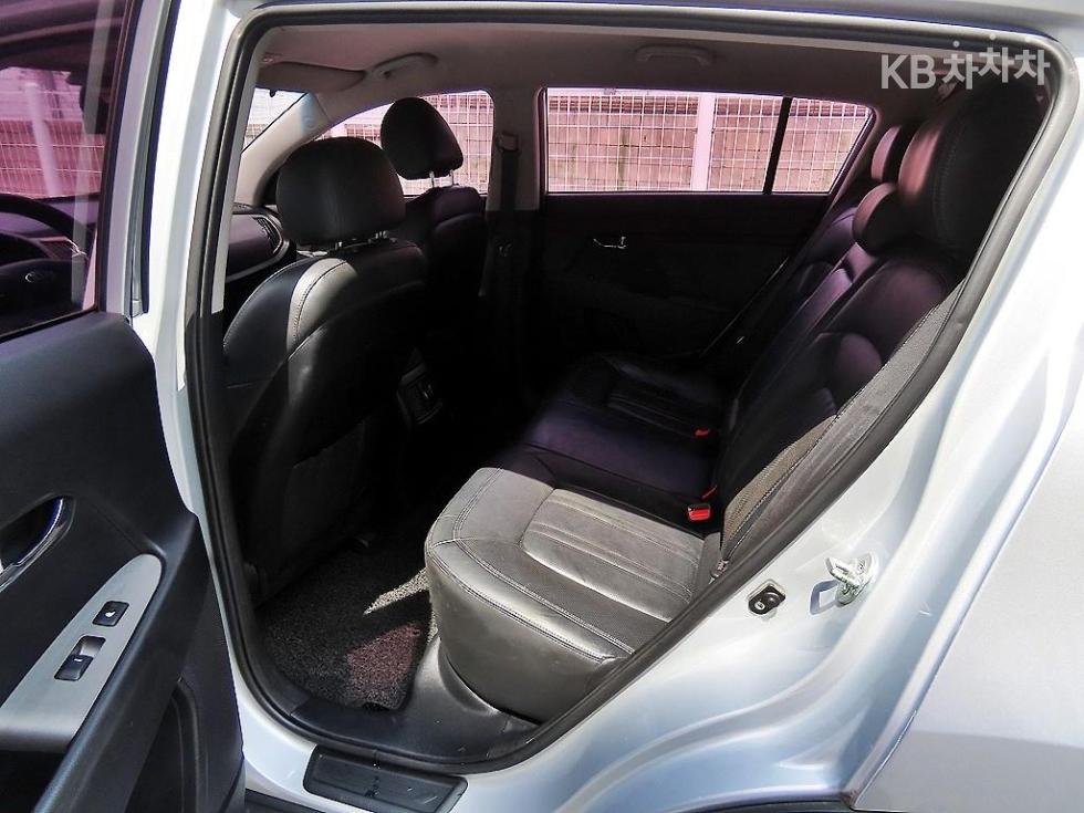 2016 - kia sportage