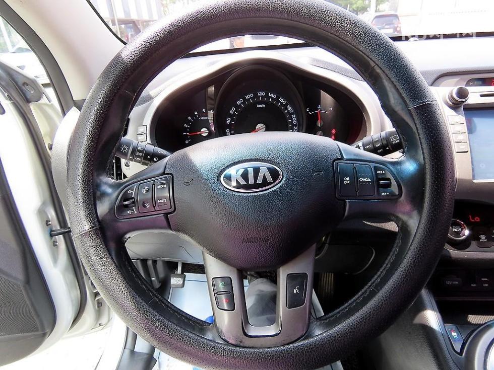 2016 - kia sportage
